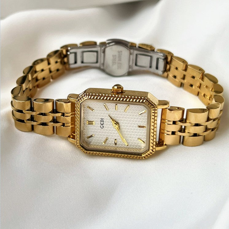 Vintage Rectangle Women’s Watch – Stainless Steel Bracelet, 3ATM Water Resistant Quartz Wristwatch